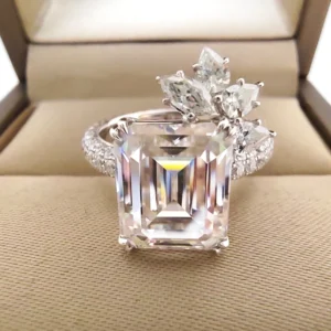 Luomansi Super Flash 5CT 9x11MM All-Moisonite 18K Gold Ring with Certificate Real Gold Female Jewelry Wedding Party Gift