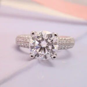 Anillo de compromiso de diamante cultivado en laboratorio CVD de corte excelente redondo de color F de 3,0 quilates, oro blanco de 14 quilates